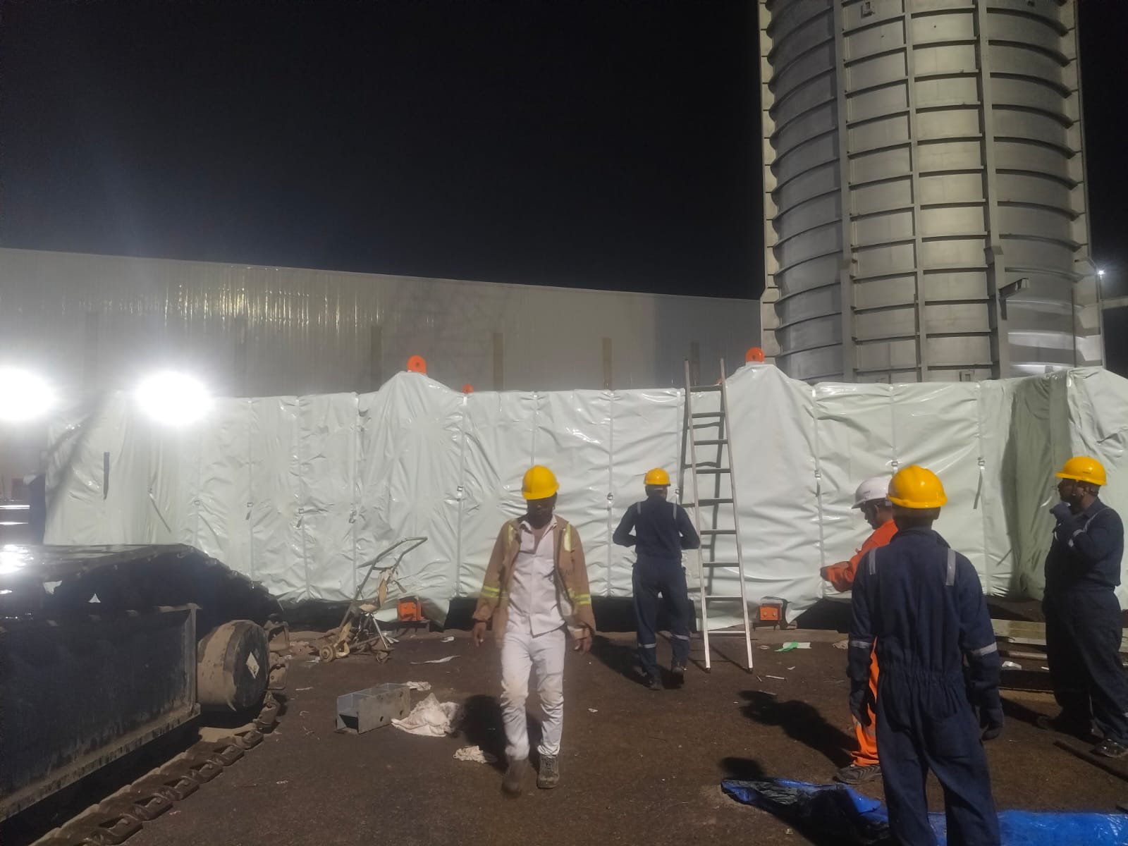 On-Site VCI Anti-Corrosion Shrink Packaging
